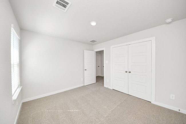 Building Photo - 6808 Hart Oak Ct