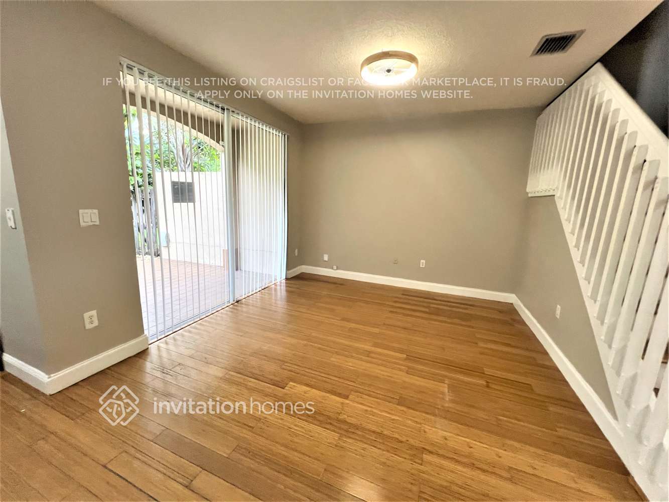 Building Photo - 186 Riverwalk Cir