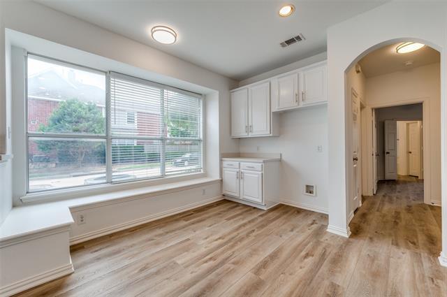 Building Photo - 2609 Dunbar Dr