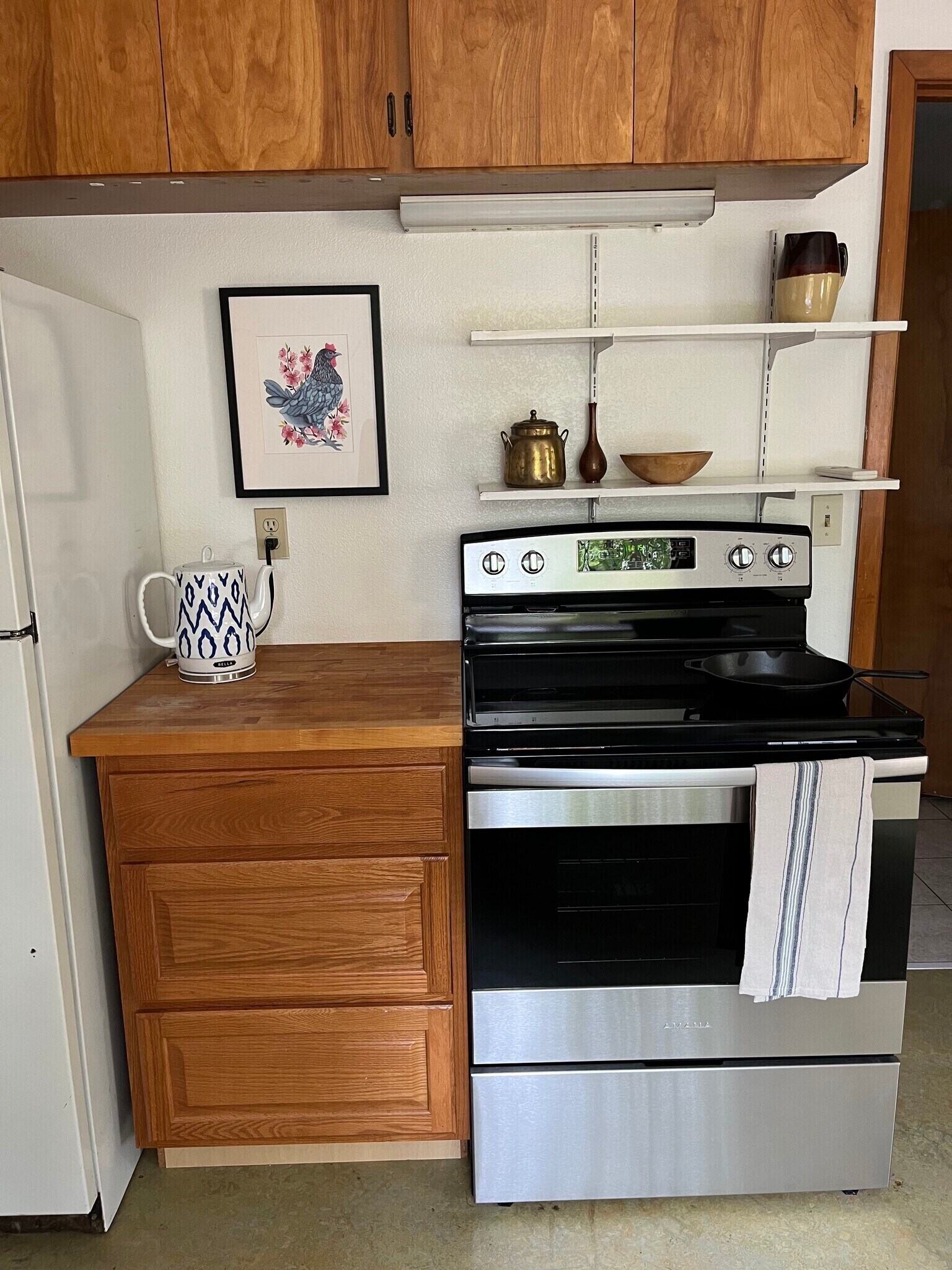 Kitchen - 4219 Colver Rd