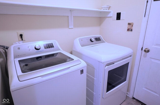 Building Photo - 4607 Owls Nest Pl