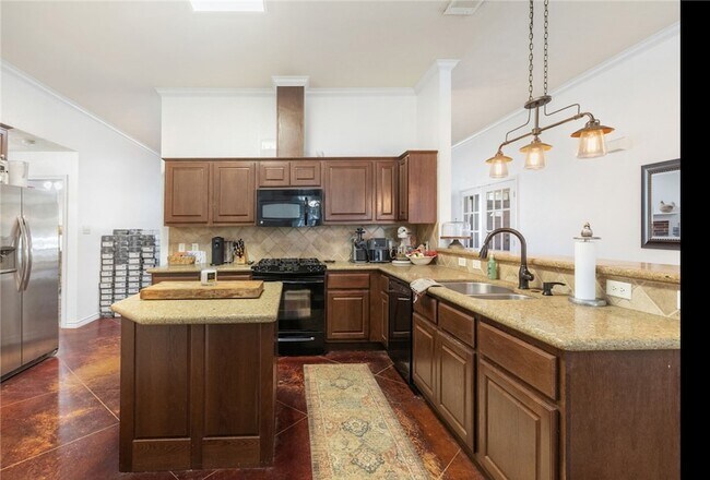 Building Photo - 1515 Bluefield Ct