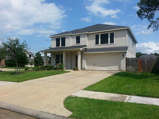 Building Photo - 18803 Knobby Oaks Pl