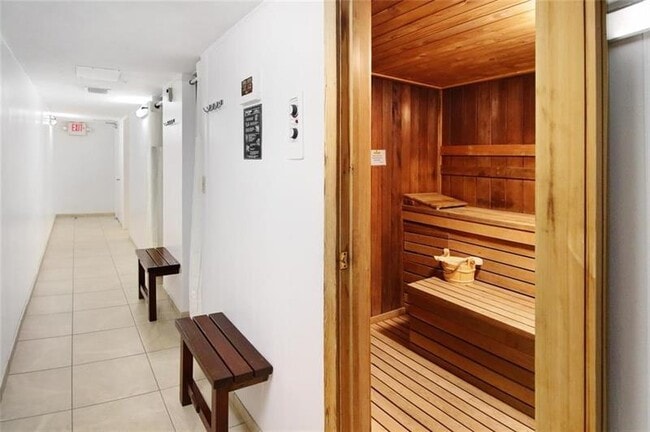 Building Photo - 4100 Galt Ocean Dr