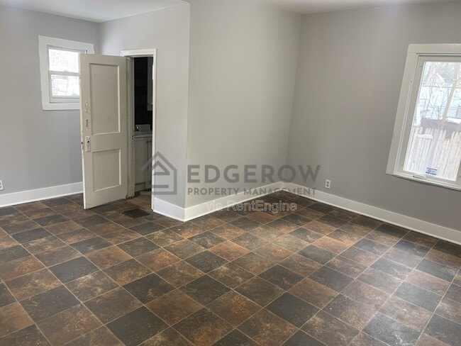 Building Photo - 1644 Beidler St