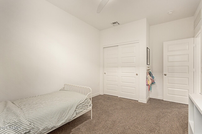 Building Photo - 3274 W Stradling Ave