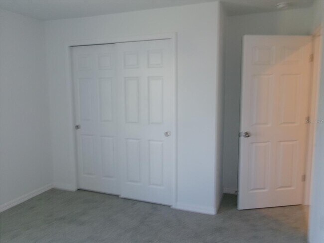 Building Photo - 18 Whetstone Ln