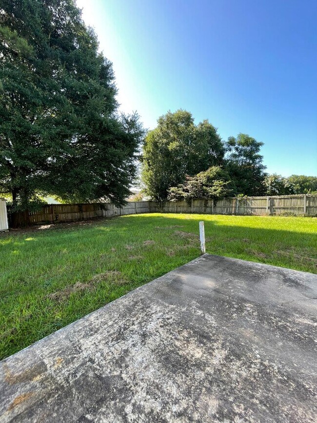 Building Photo - Wood Creek Subdivision!