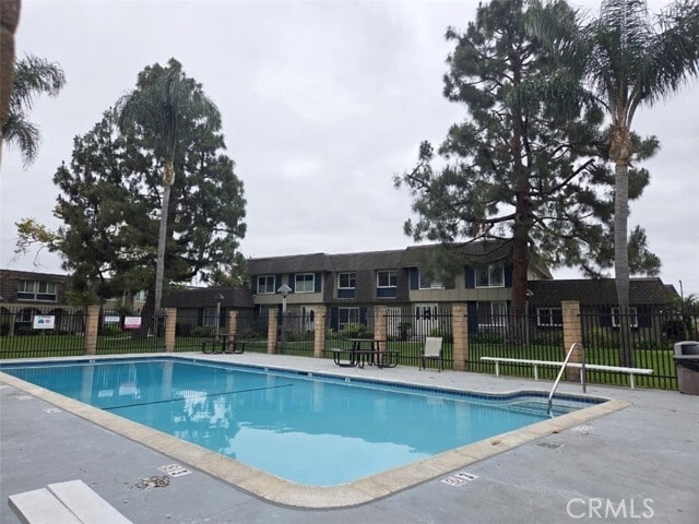 Building Photo - 4128 Elizabeth Ct