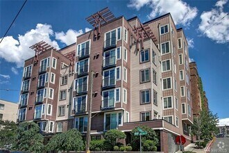 Building Photo - Meritage Condos - Capitol Hill