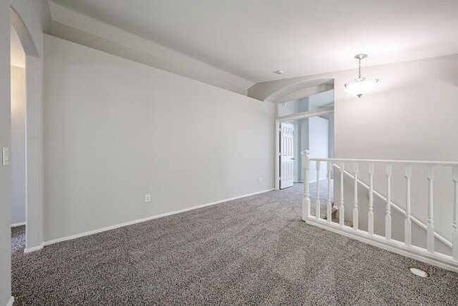 Building Photo - 5BD 3BA with Pool in West Chandler!