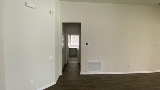 Building Photo - 13261 Roxboro Rd