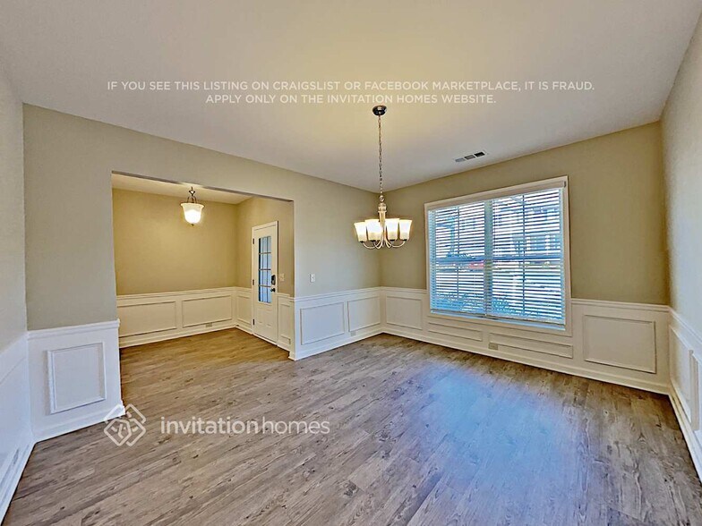 Building Photo - 348 Silverwood Dr