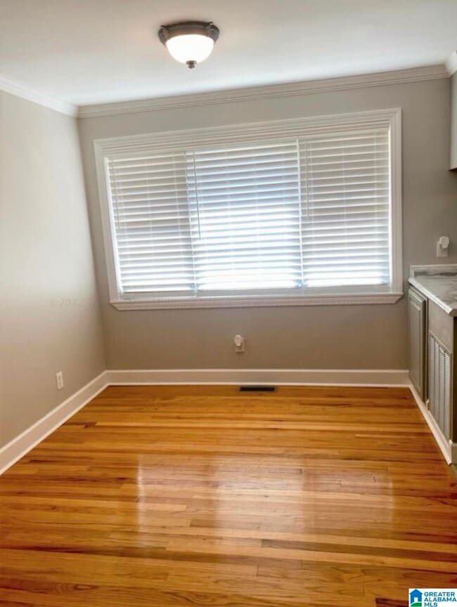 Building Photo - 1000 Highland Rd