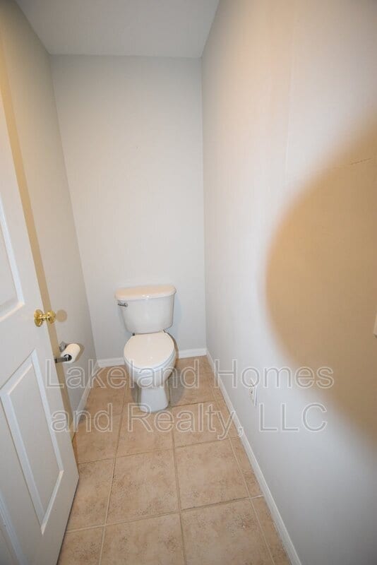 Building Photo - 534 Grasslands Village Cir