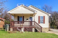 Building Photo - The living is easy in this 3 bedroom, 2.5 bathroom home