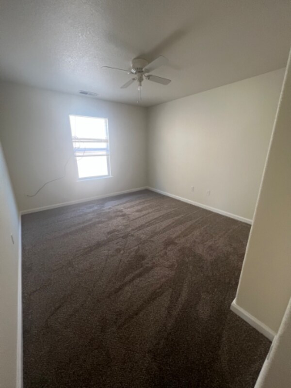 Building Photo - 3348 Newmark Dr