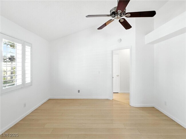 Building Photo - 2513 Aberdeen Ln