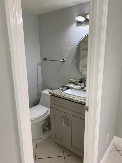 Building Photo - 1212 Vista Oaks Cir NE