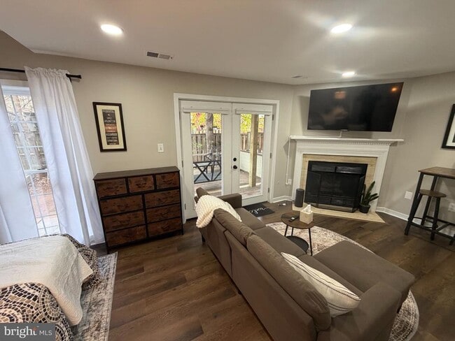 Building Photo - 14552 Woodgate Manor Pl