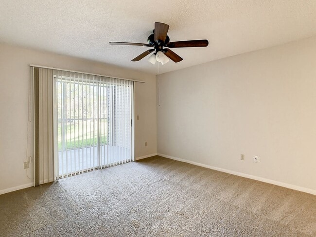 Building Photo - Beautiful 1 Bed/ 1 Bath Condo For Rent at ...