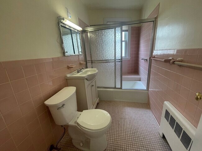 Building Photo - 90 Winthrop Shore Dr