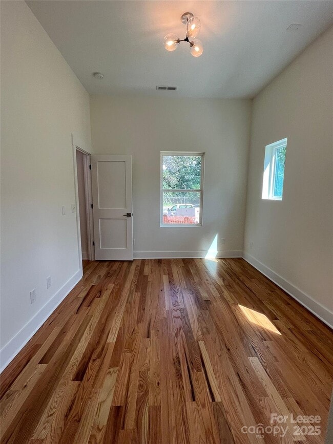 Building Photo - 1608 Julia Maulden Pl