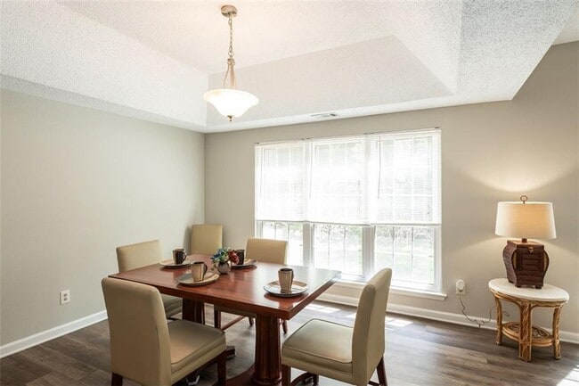 Building Photo - 3067 Steeplechase Dr