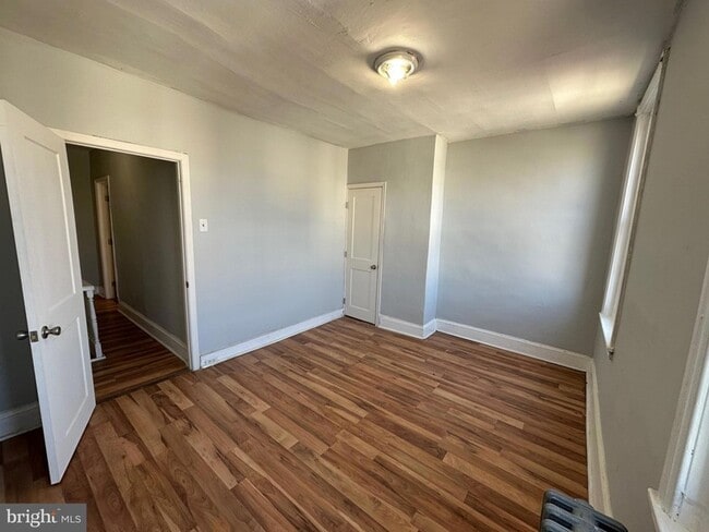 Building Photo - 4255 N 17th St