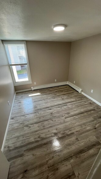 Building Photo - 3 Henry Terrace