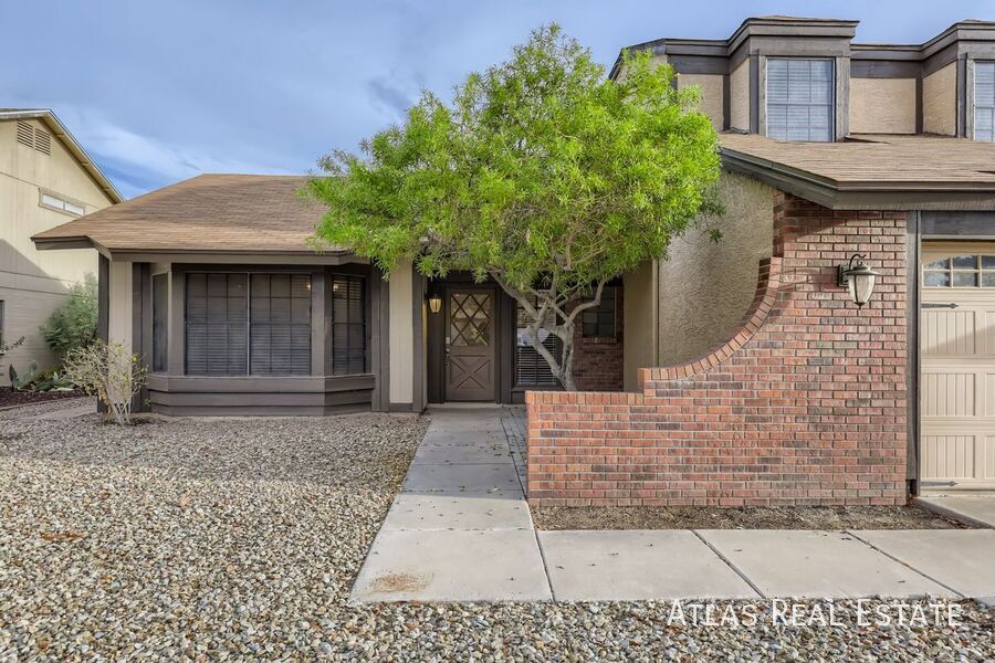 Building Photo - 5337 W Desert Hills Dr