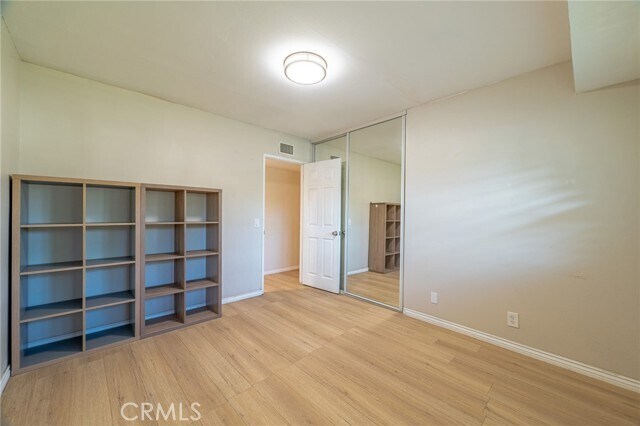 Building Photo - 20359 Lake Erie Dr