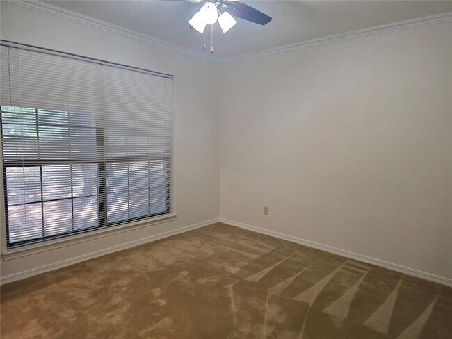Building Photo - 142 Kamakoa Ln
