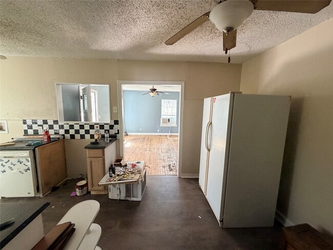 Building Photo - 1410 15th St