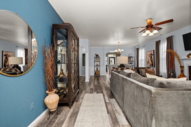 Building Photo - 2476 Apiary Ct