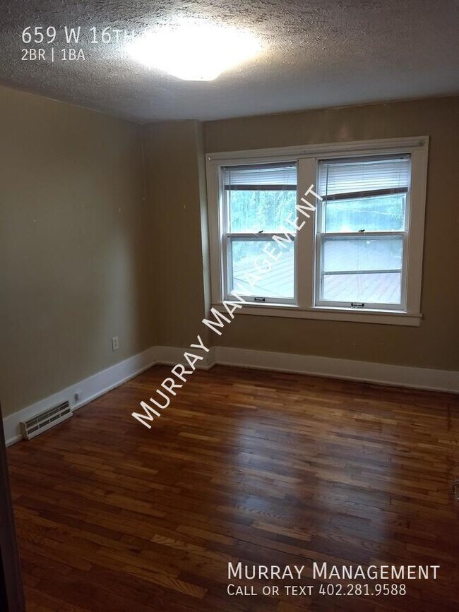 Building Photo - 659 W 16th St