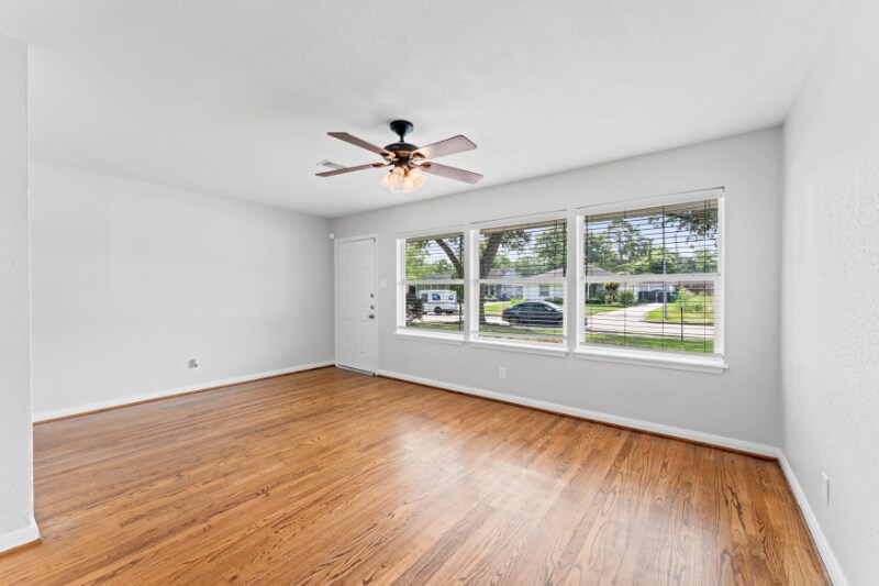 Building Photo - 4110 Woodfin St