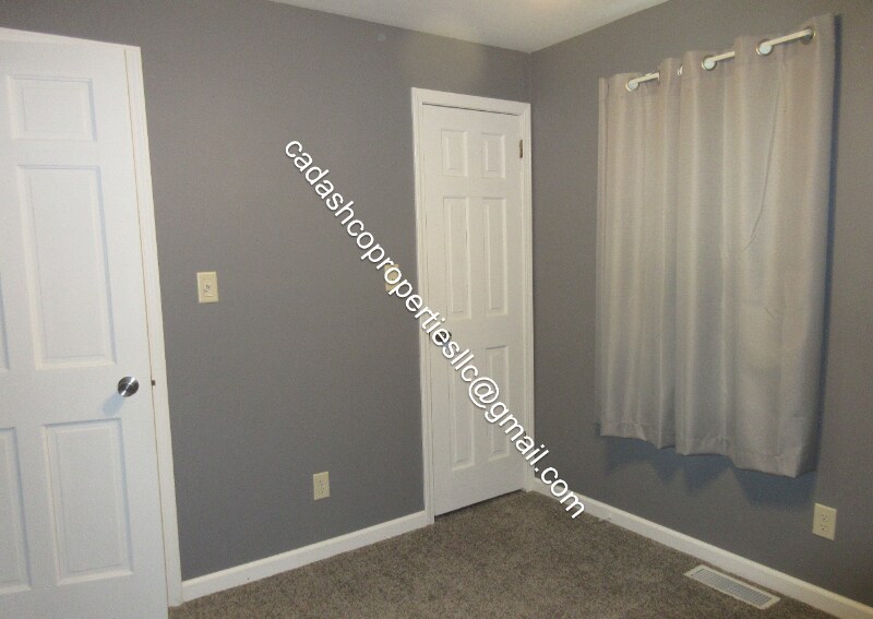 Building Photo - 203 W Wayne St