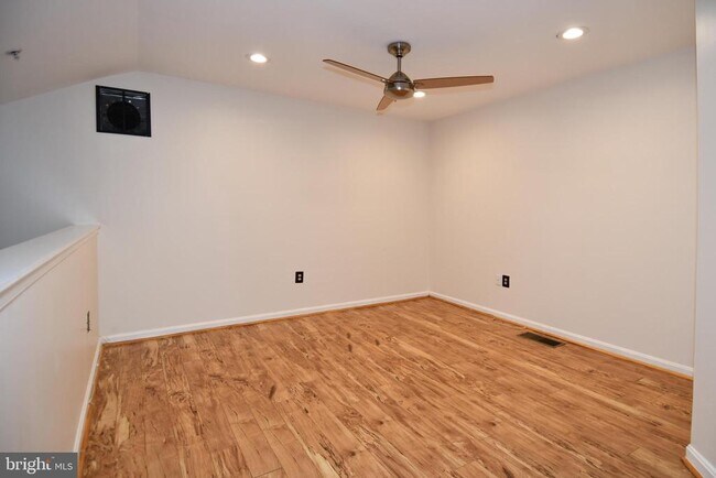 Building Photo - 11322 Westbrook Mill Ln