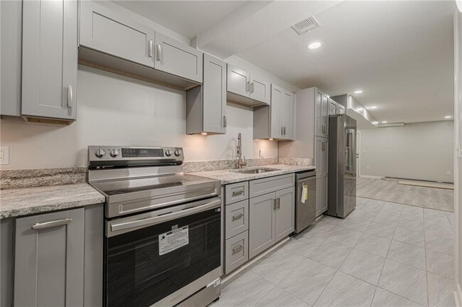 Building Photo - 435 Little Pines Ct