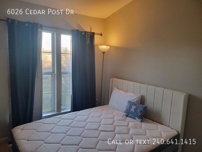 Building Photo - 6026 Cedar Post Dr