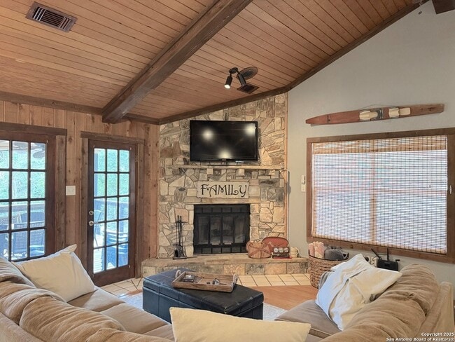 Building Photo - 104 Canteen