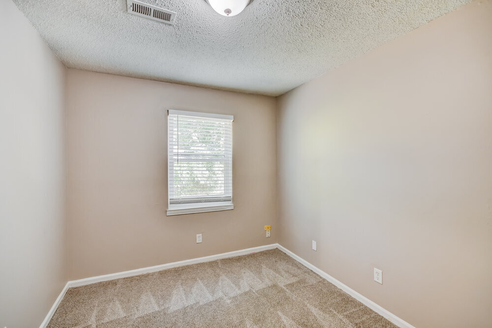 Building Photo - 1541 Cedargate Cir