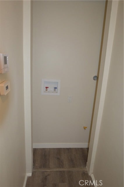 Building Photo - 866 Random Ln