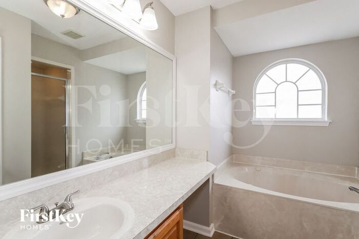 Building Photo - 3321 Citation Dr