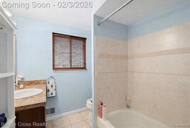 Building Photo - 4811 Mansfield Ave