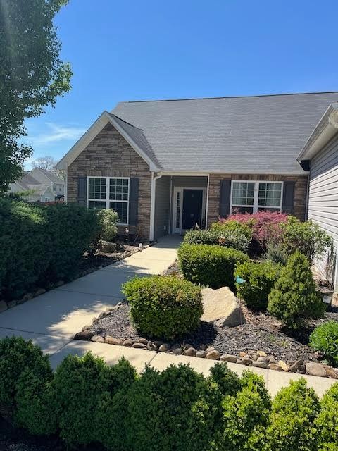 Building Photo - 30 Yadkin Rd