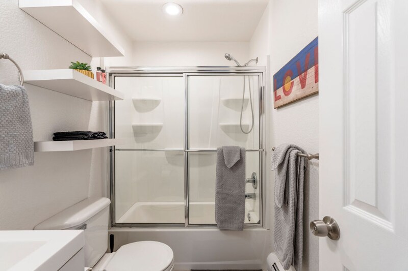 Building Photo - 1629 N Clarkson St