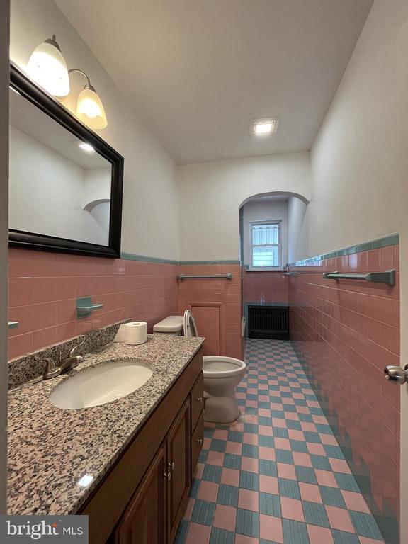 Building Photo - 1522 McKean St