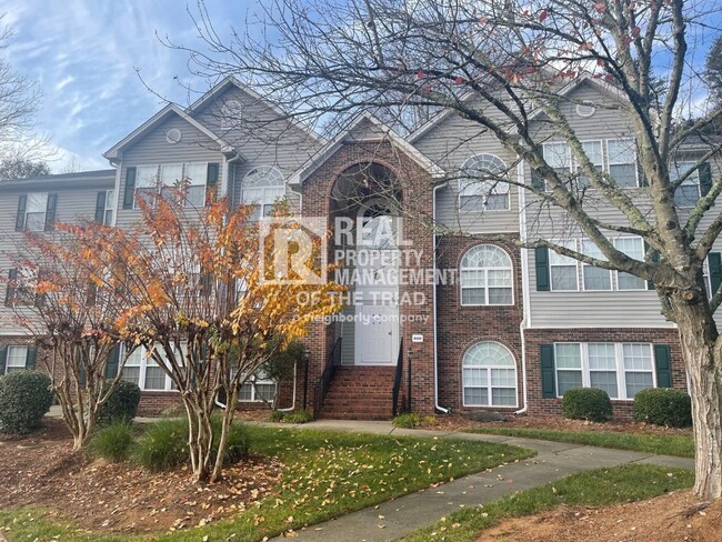 Building Photo - *Move In Special* Deacon Ridge Gated Commu...